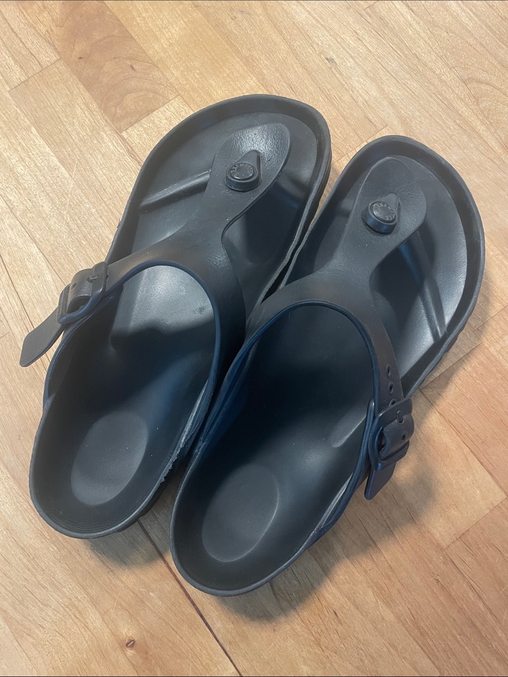 Birkenstock Black Women's Gizeh Sandals with Adjustable Buckle